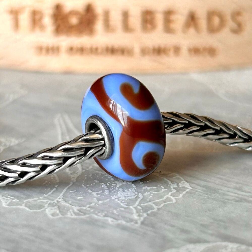 TROLLBEADS Opaque Blue & Brown Ornament LAA 925S NEW Condition, Unstamped Oldie
